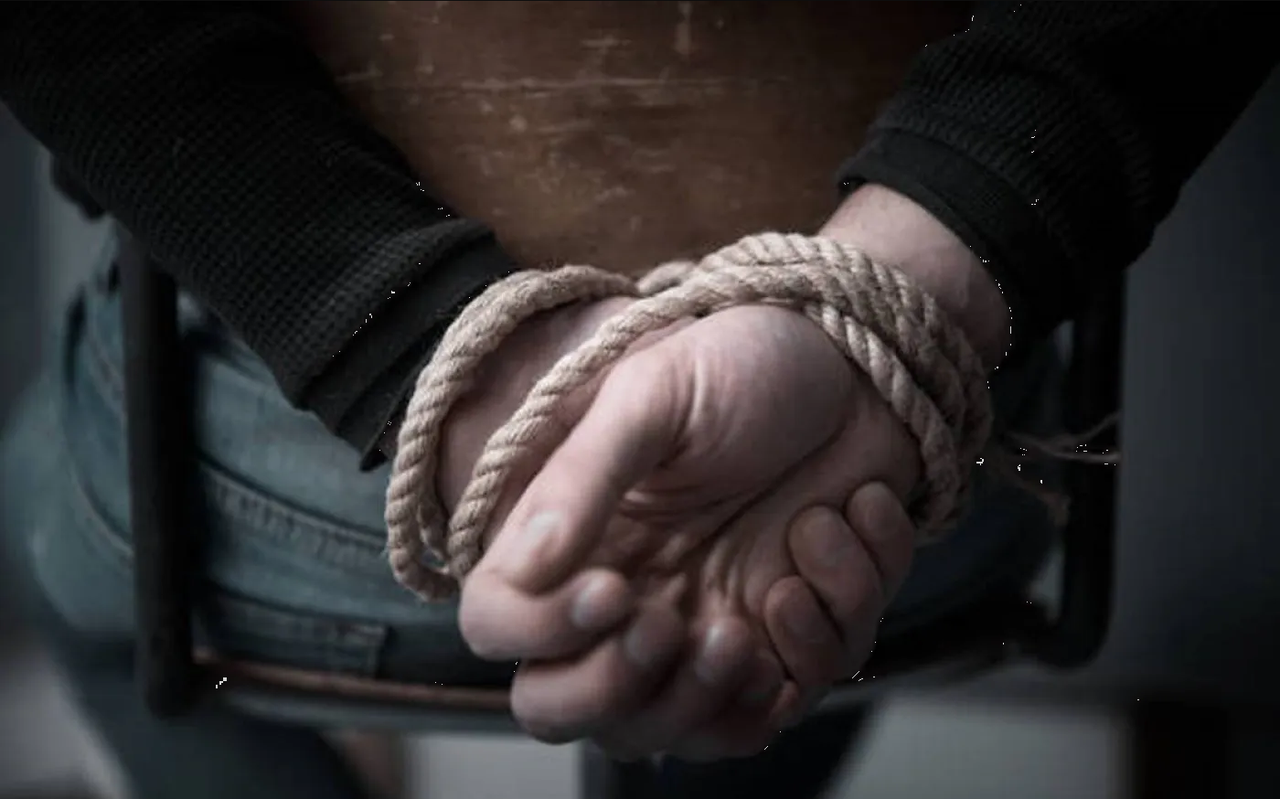 Mujeres sentenciadas a 60 años de cárcel, pagarán reparación de daños