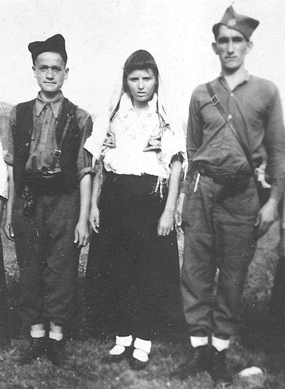 [Слика: 1944.jpg]