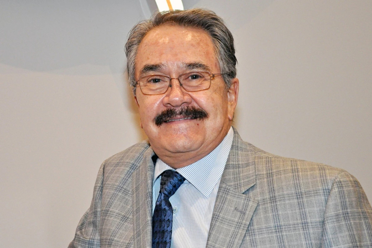 Pedro Sola confiesa; tiene fotos hot de un integrante de La Arrolladora