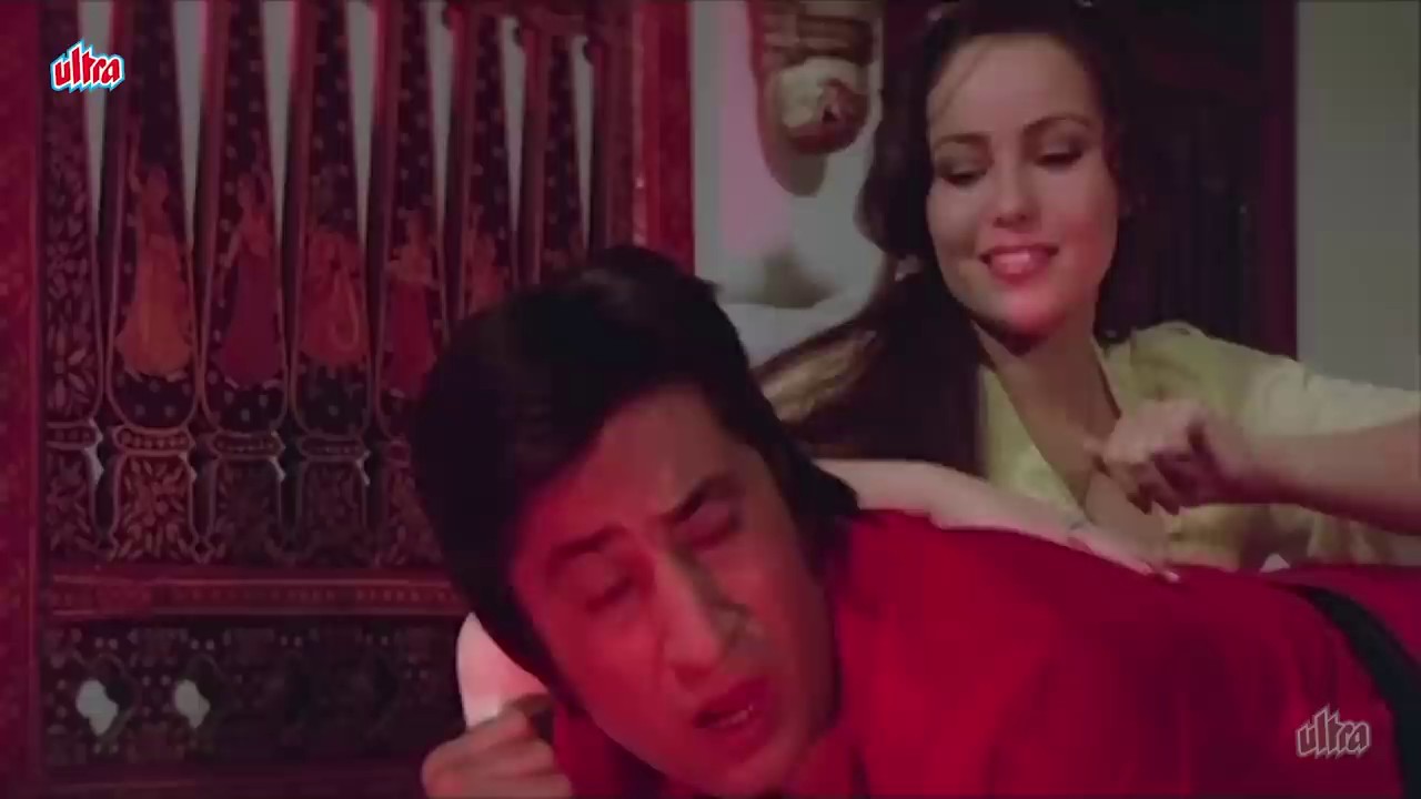 Rocky-1981-Hindi-720p-x264-AVC-AAC-2-0-mkv-0001