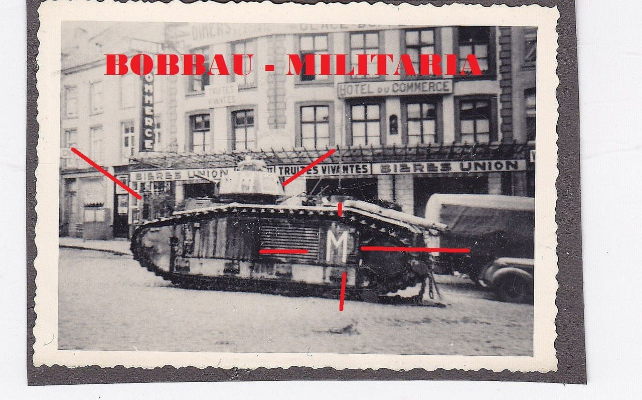 französischer Char B1 Panzer in Stadt Kennung M 