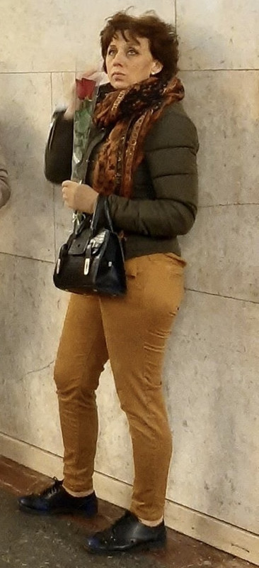 9C71D7F1-746E-4BF7-8864-6C981C04A3BA