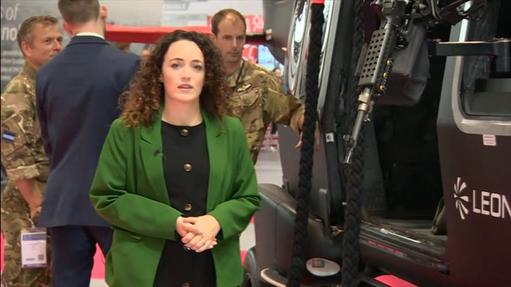 BBC London News_20210914_18301900.ts_snapshot_16.55.615