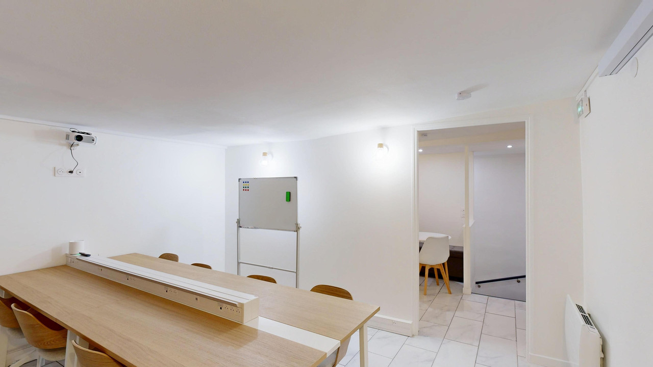 Espace PradoDesk Paris 10e