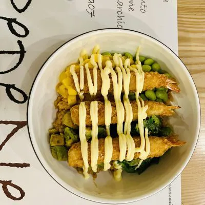 Poke gamberi e giappomayo