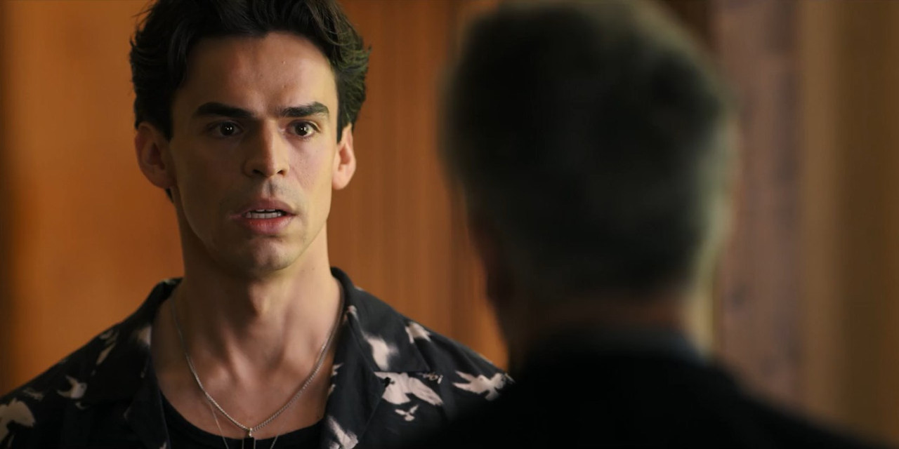 Bet (2025) Season 1 [Hindi + Tamil + Telugu + English] WebRip 480p 720p ESub - Complete Screenshot