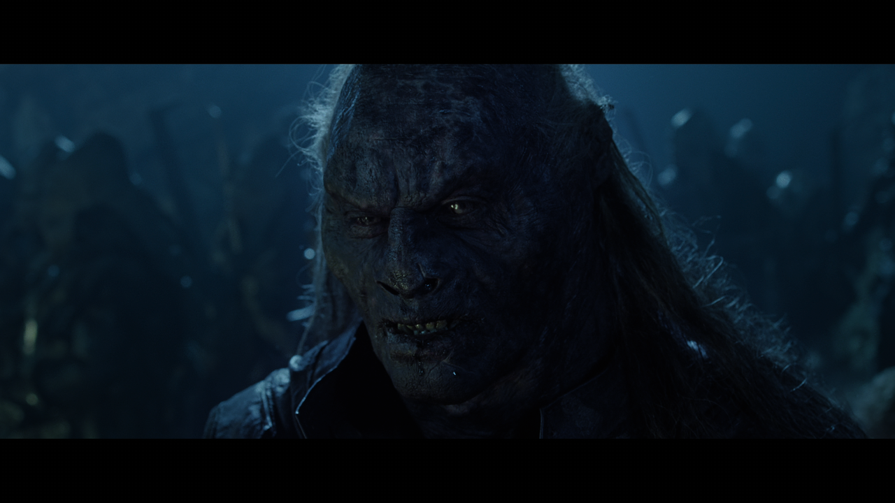 The Lord of the Rings- The Two Towers (EXT.) PT. 1.mkv_snapshot_00.30.04_[2020.12.08_17.54.10]