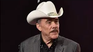 Papá de Jenni Rivera anuncia nuevas canciones de 