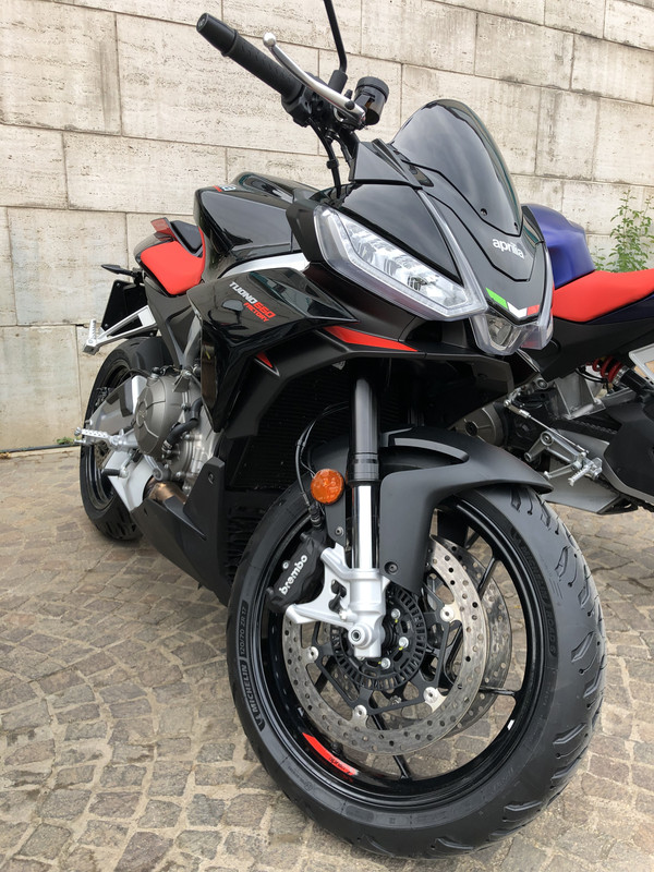 CCD48BD3-D128-4C27-825D-4FE975C50E61