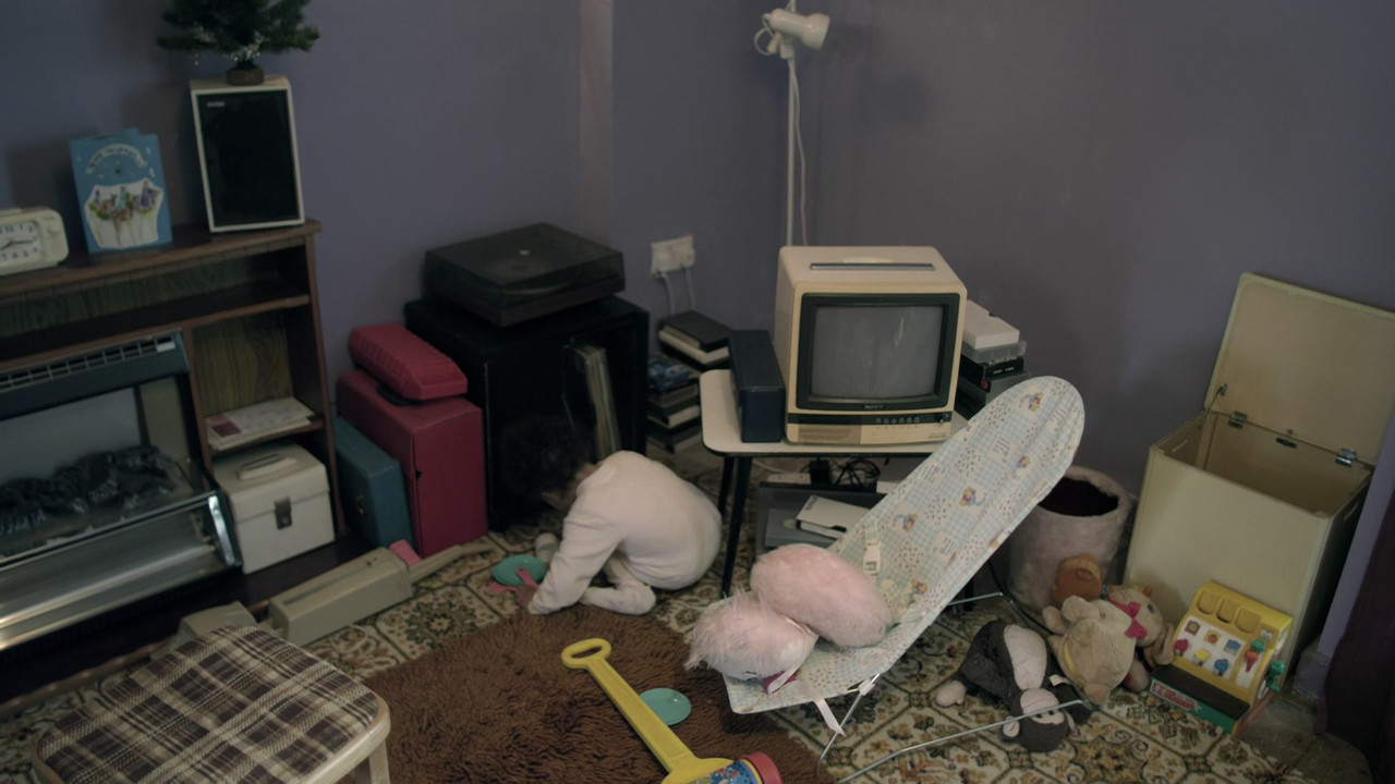 This Is England (2010) - S02E01 - '88 - Episode 1 (1080p x265 Pa