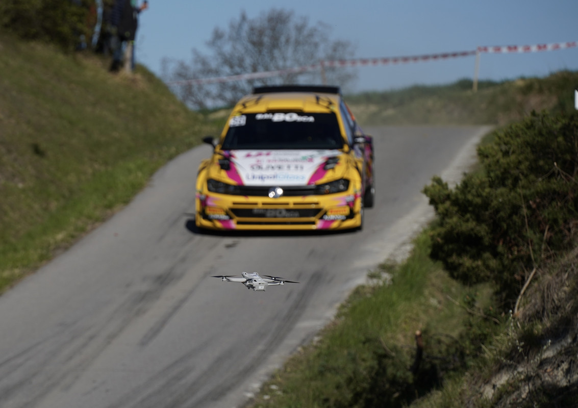 6CEEE805-244F-4EDF-90E3-E961D72FCA5B