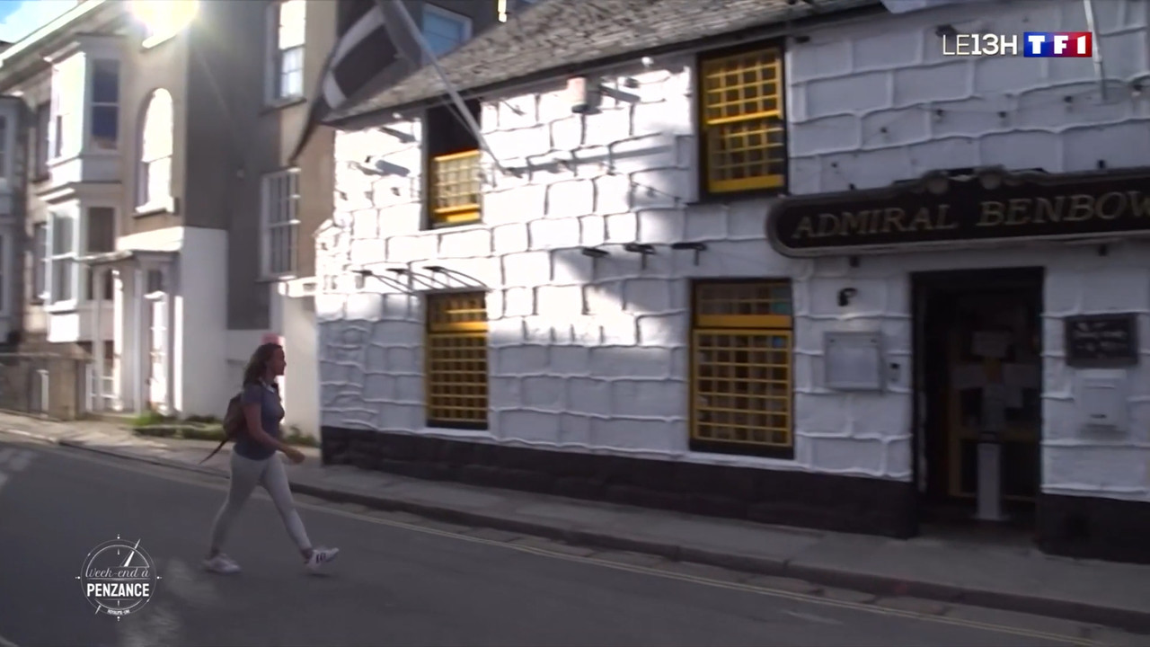 2021-08-28_13_00_TF1_Le-13h.mp4_snapshot_00.30.46.962