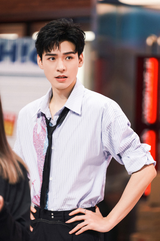 006DurXoly1hh5dxbk2khj32ld3w1nph