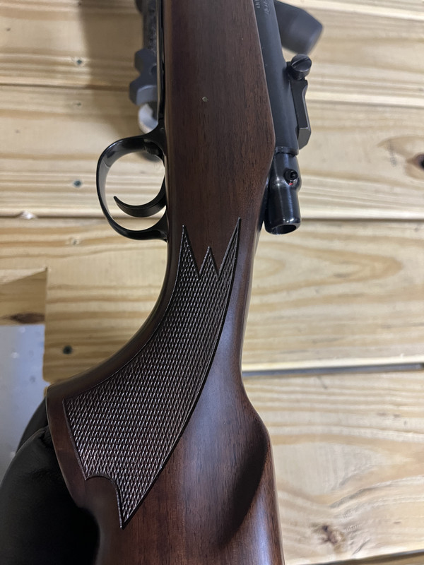 90D029D1-81B8-4AC9-9A5F-95040A8A1B4B