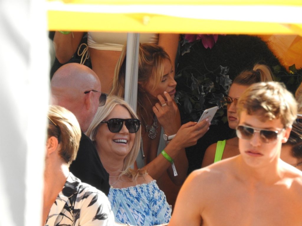 Ferne-Mc-Cann-Danielle-Armstrong-Sexy-The-Fappeni-11