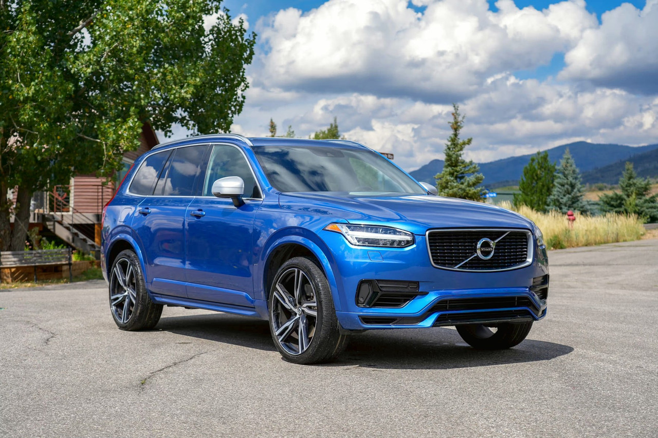 2016 Volvo XC90 T8 R-Design