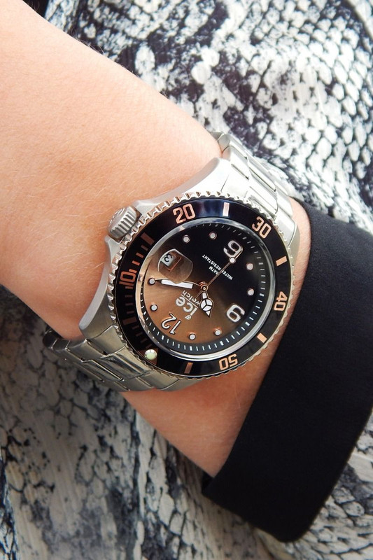 a4261c50ab2ee00f9efd19ef9a4077f4