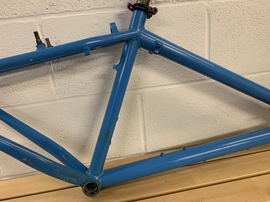 AA8C9EF7-9770-4B08-AA97-66CCD34EB88C