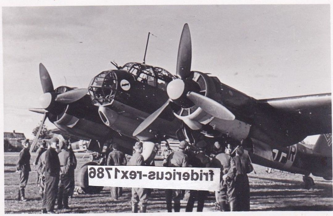 Aufkl 3 (f) 33 Ju 88