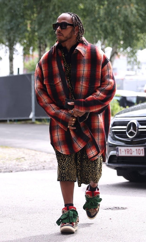 76629DFA-12A7-4439-B788-FF9A5194A764