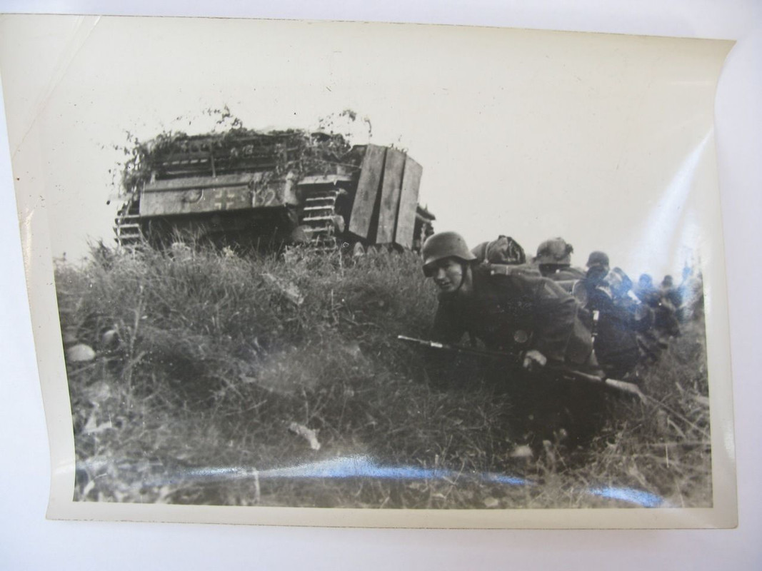 Panzer Ostfront Oktober 1944  Tiger Sturmgeschüt