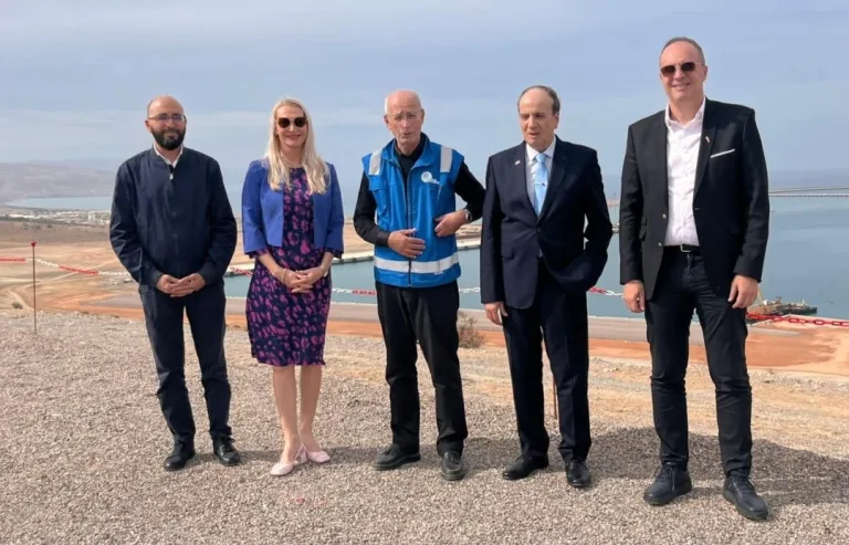 Screenshot-20251111-153349-Whats-App-768x493