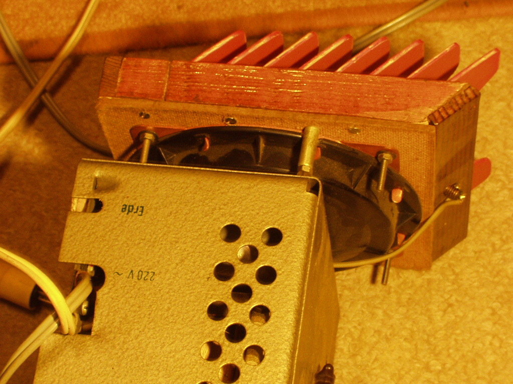 Ing.Büro f. Elektr. Spezialgeräte. D-Dorf 012