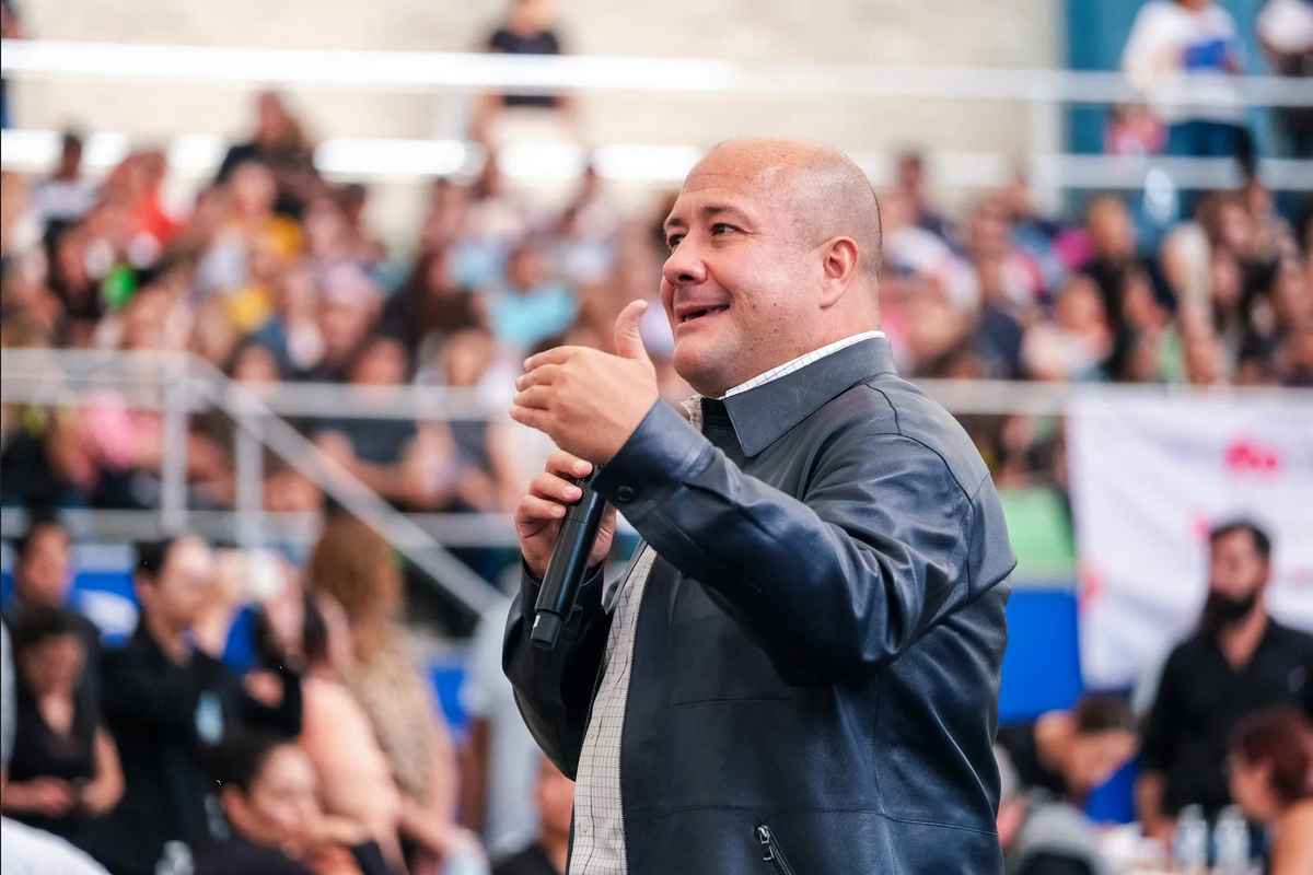 Enrique Alfaro critica estrategia electoral de MC; ‘no creo en la política del TikTok’