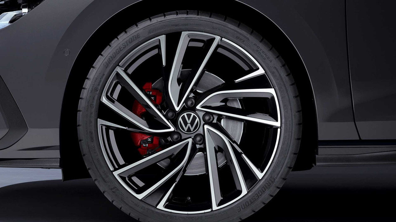 19870C71-1736-4970-AE30-E9510B5446D1