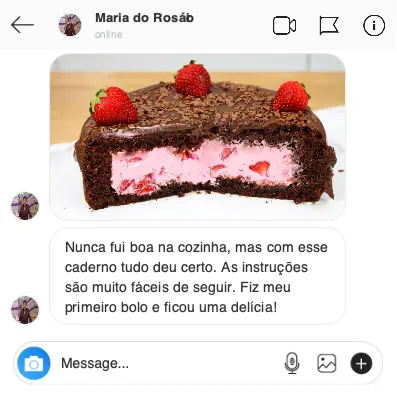 Depoimento 1 - Cliente satisfeita com bolo de cenoura