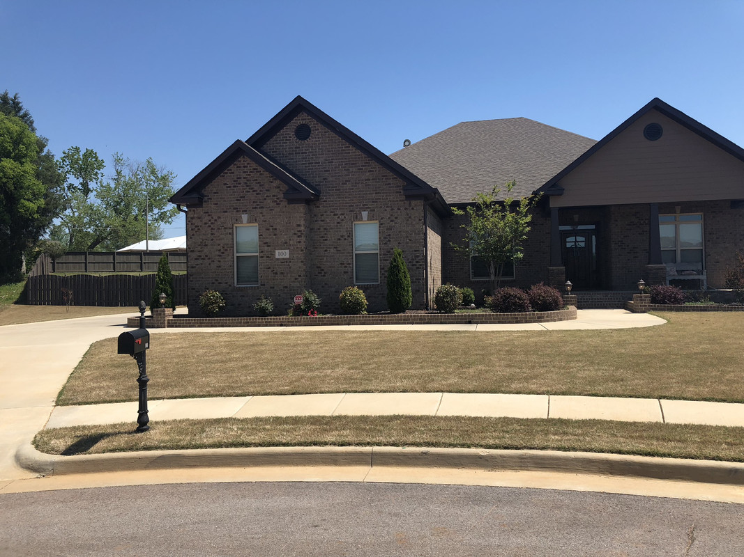 8222CD8E-F1E6-47B4-A2B6-0BBB327141FB