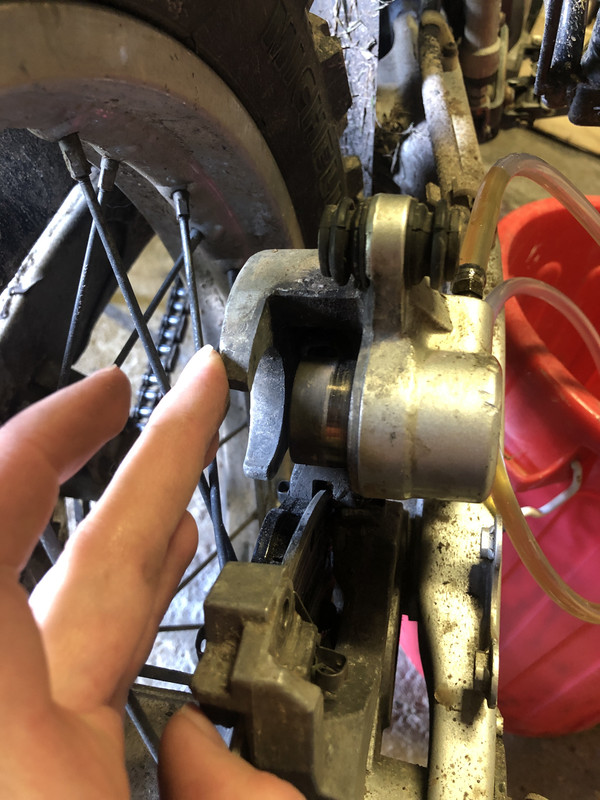 E3E81056-A171-45C8-B1B3-9701CDCEDF3D