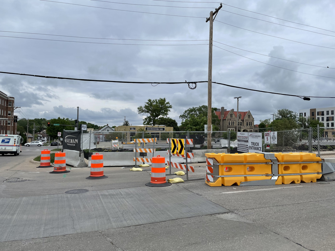 8DB527E5-086A-4B44-8C9D-F1BCCC56A0C0