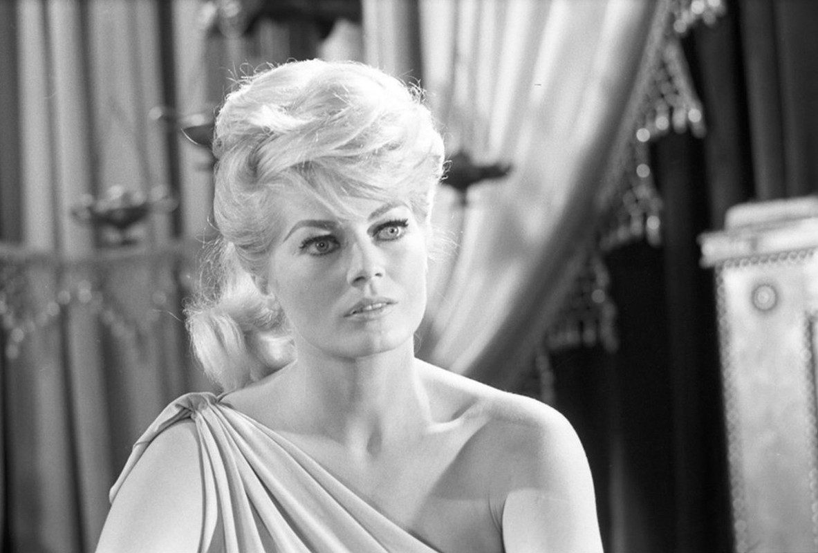 anita_ekberg_md75