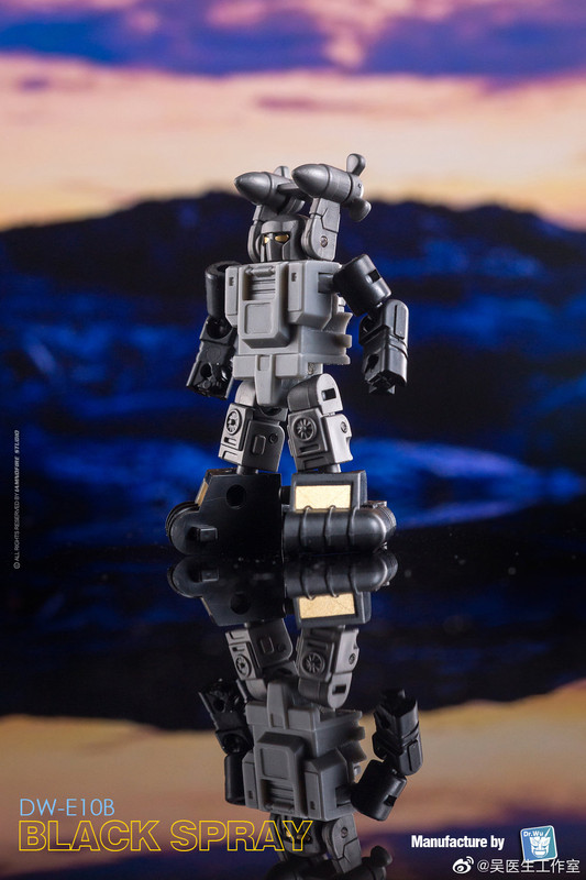 DW-E10B-Black-Spray-03