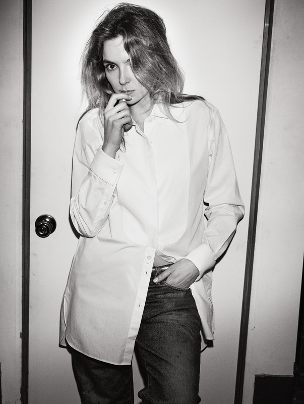 jodie-comer-cover-shirt-6666c3e6a914d
