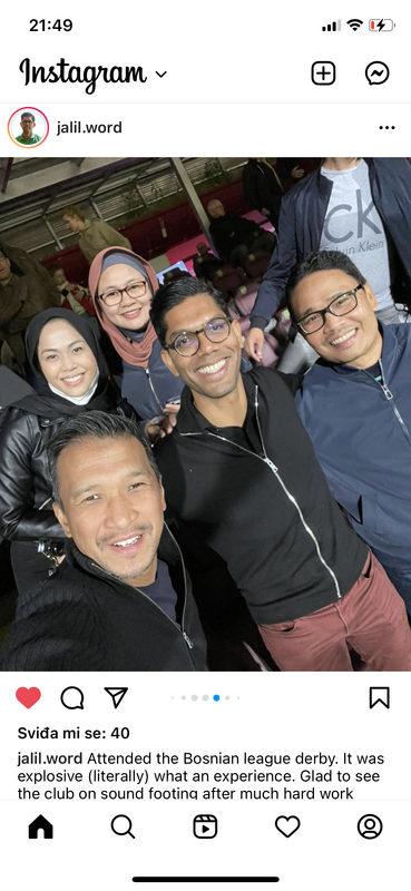 200B83FF-14D0-4A4F-B783-7FF154513C13