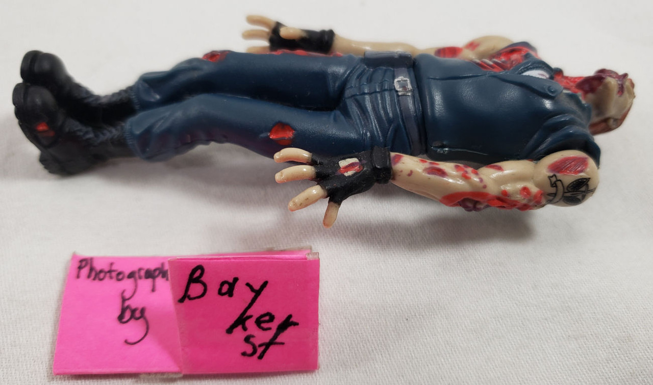 Resident Evil Zombie Forest Speyer Figure Toy Biz 1998 Capcom