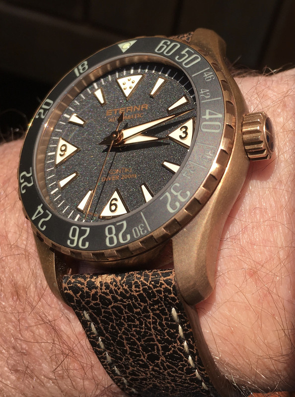 8B9DA97B-15E3-44FE-B8DD-2A909CF5D968