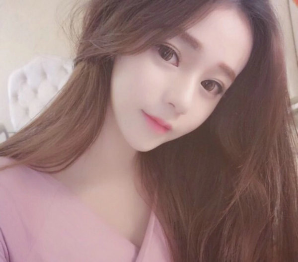 探索“deseo”的含义：一个充满情感与渴望的西班牙语词汇