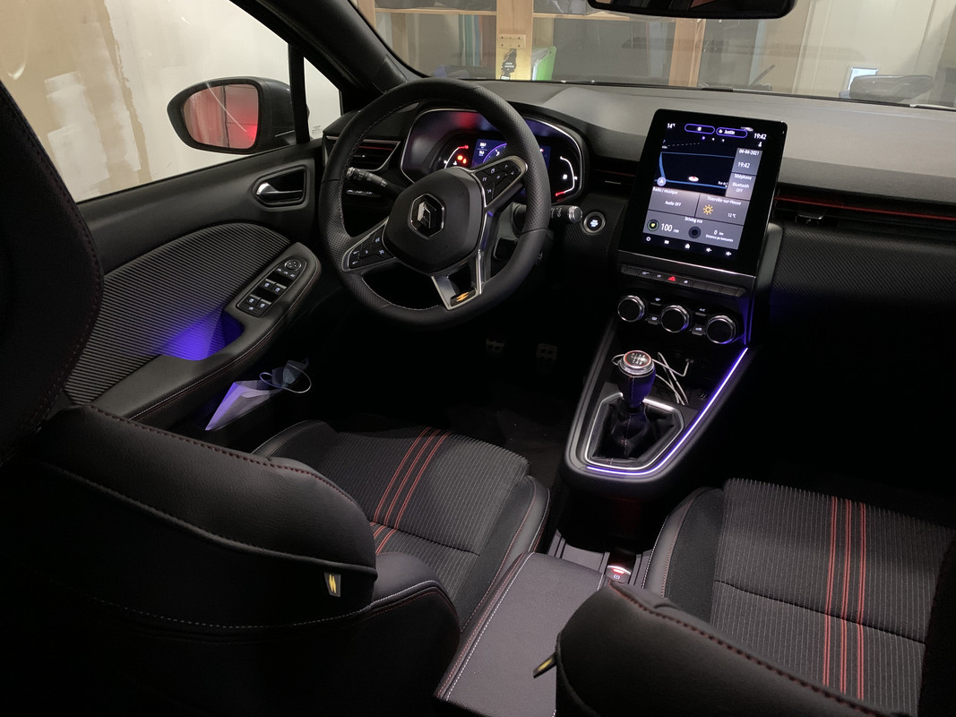 32E0FA3A-07EA-411A-B716-D7F29ACDCA8B