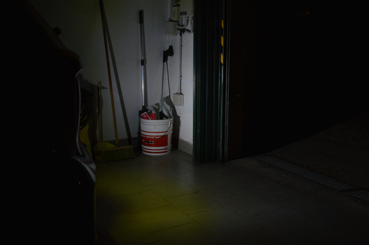 4 Vicino LED