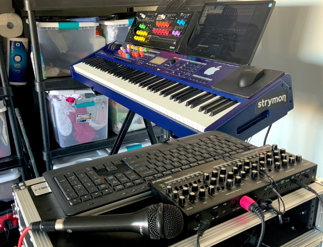 FED27EEB-7CA3-42F3-BE1B-FDEB05E19E1B