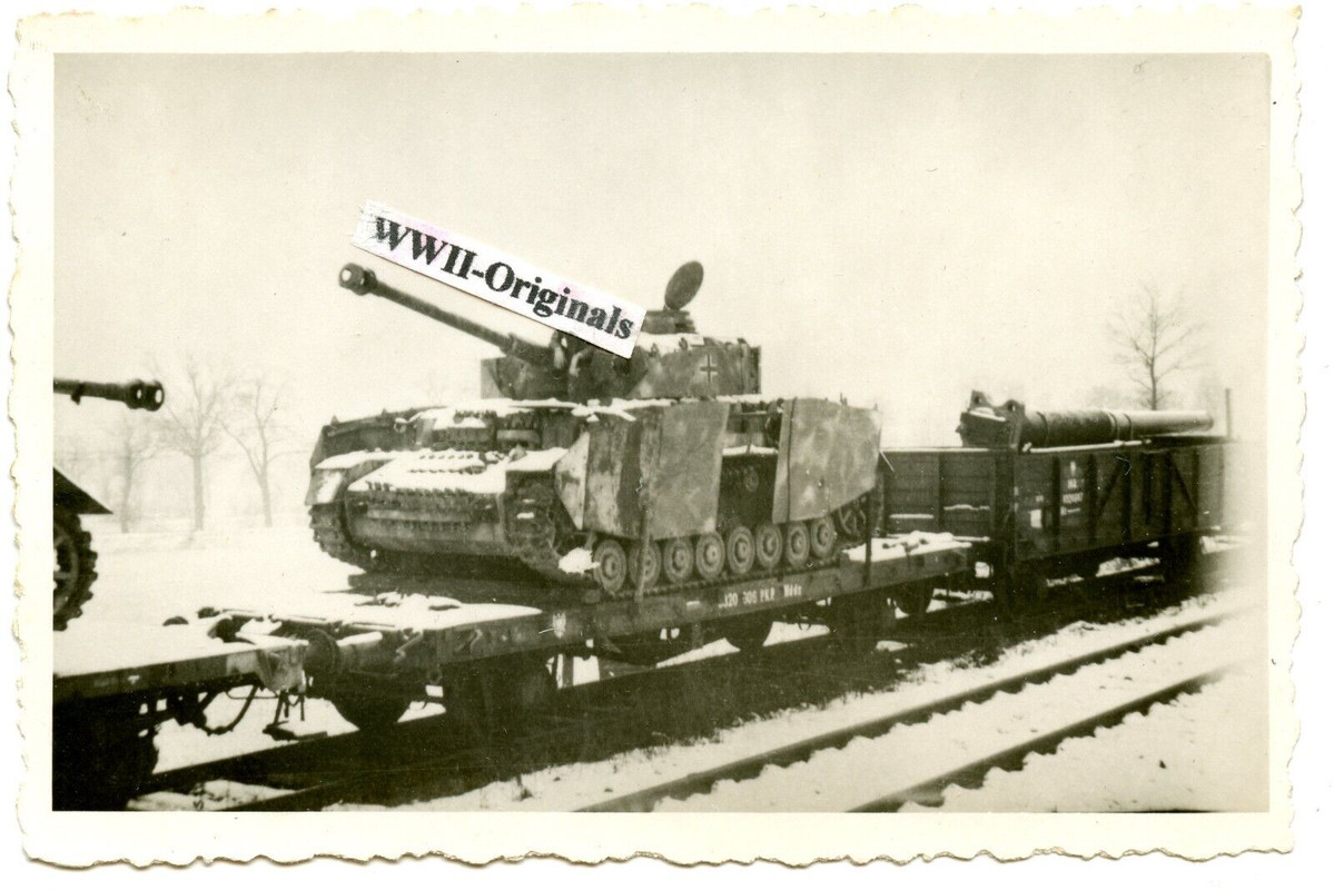 Panzer IV Seitenschürzen Tarnmuster Ardennen Belgien Winter 44- 45 Bahngeschütz