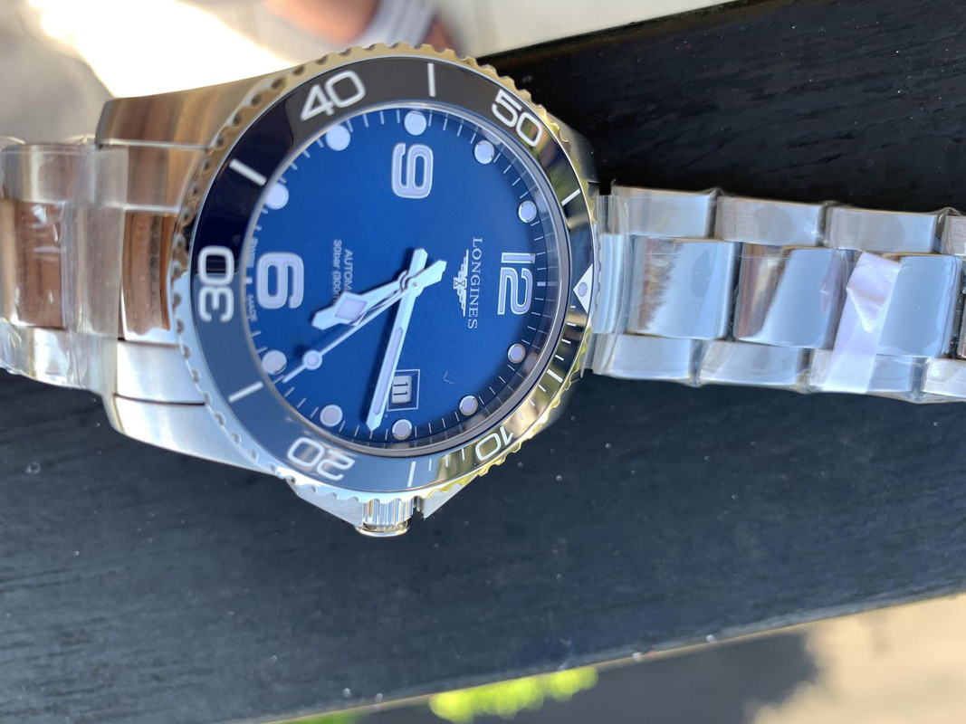 B71E68A9-8BF7-42E7-AB10-FEE898A2A27F