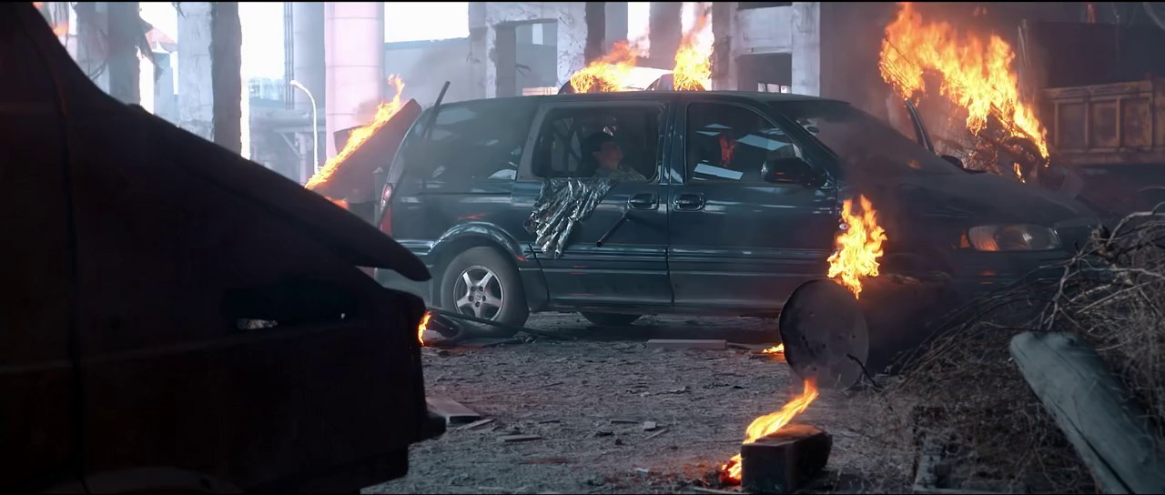 Explosion-2017-Hindi-Multi-WEBRip-720p-AVC-AAC-2ch-mkv-0006