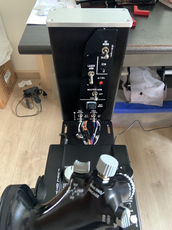 5-CC9-B400-F966-4-D42-B443-7-BEBEA6-F2-F