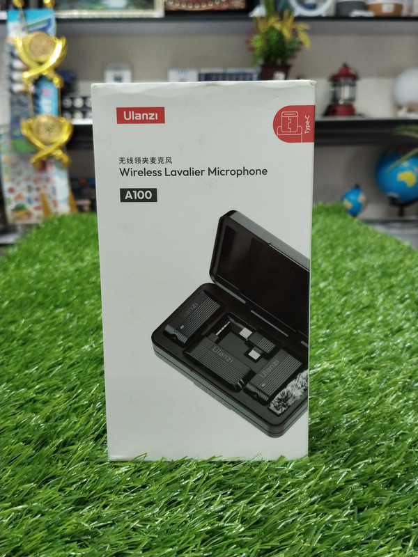 Ulanzi Wireless Lavalier Microphone A100
