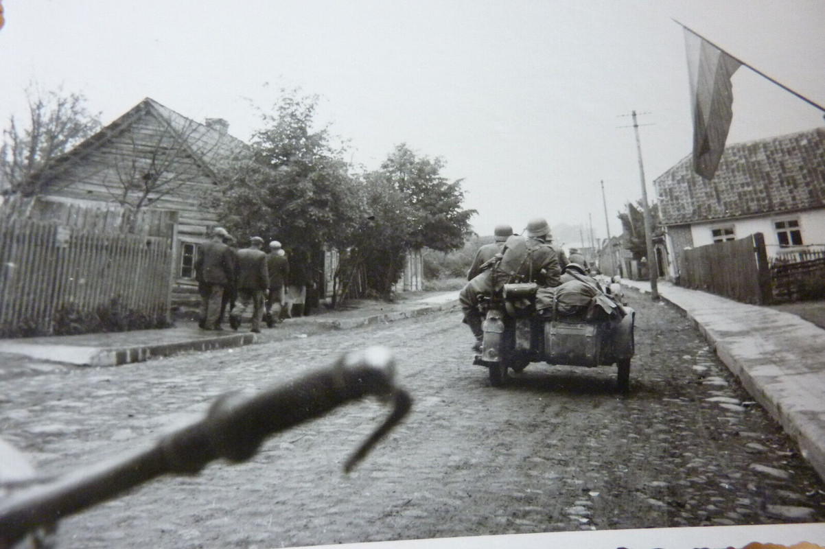 7x KRAD Schützen BMW MG-34 ,Estland Riga,Radfahr Btl 402 Roeckl Motorrad 1941 (4)