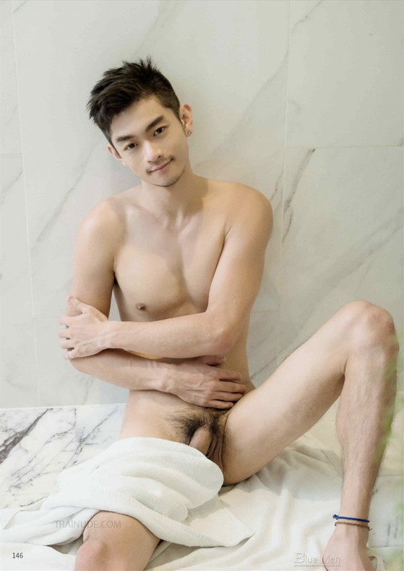 WhoseMan no.72 - Soái ca dễ thương